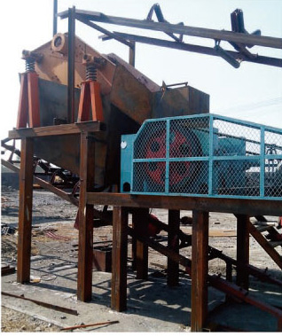 YK系列原煤分级筛工作现场